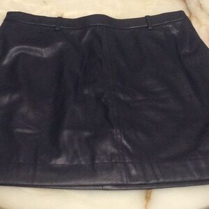 New navy blue Faux leather Skirt from J.Crew Sz 6